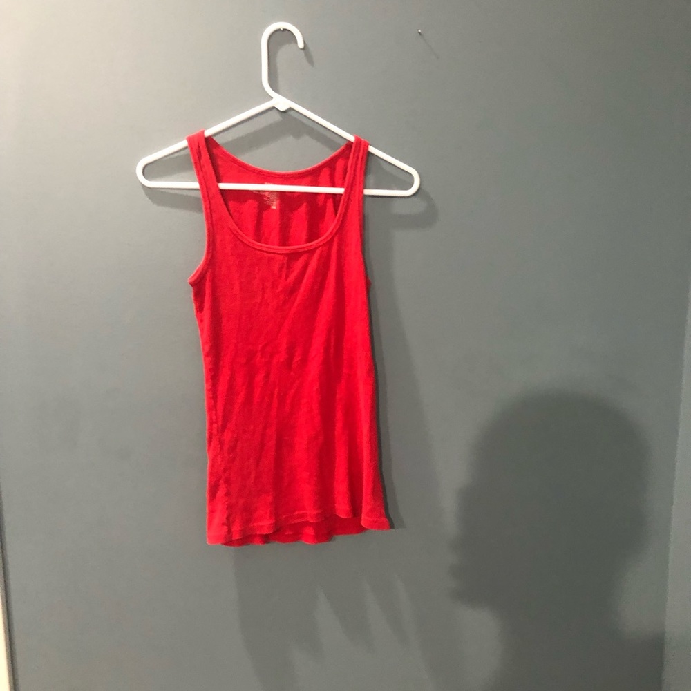 Women’s medium Old Navy tank top